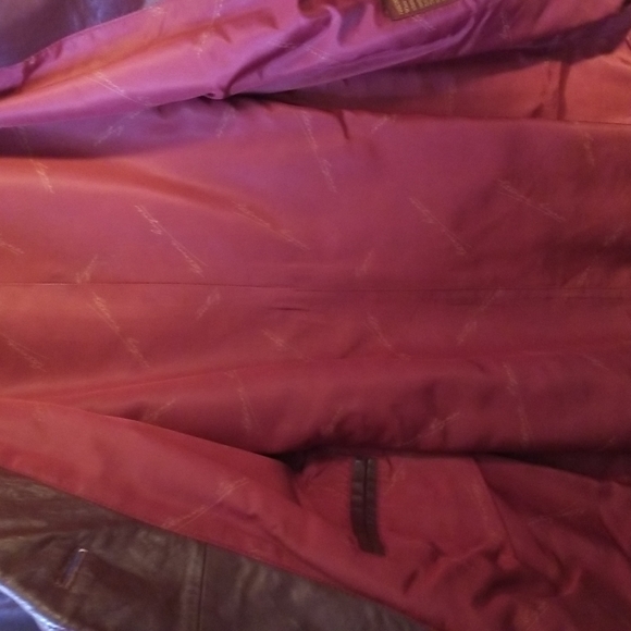 Etienne Aigner Leather Jacket size 14 - Picture 6 of 6